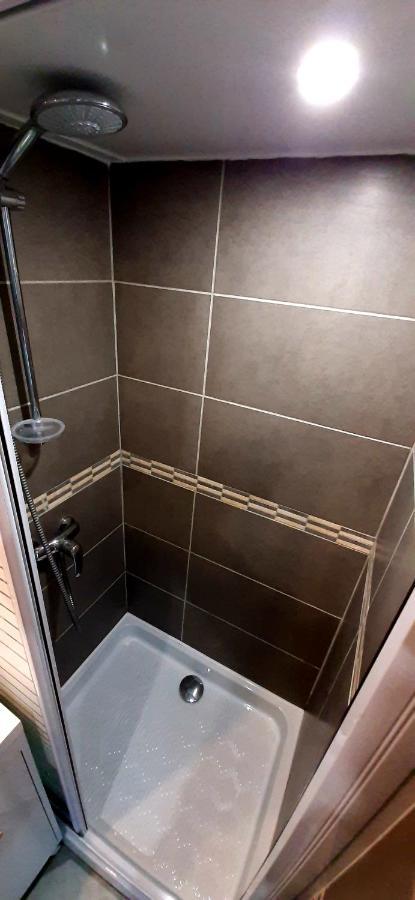 Studio 3 Etoiles Le 102, Aix Les Bains Centre Thermes Palace Le Beau Site Aix-les-Bains Eksteriør billede